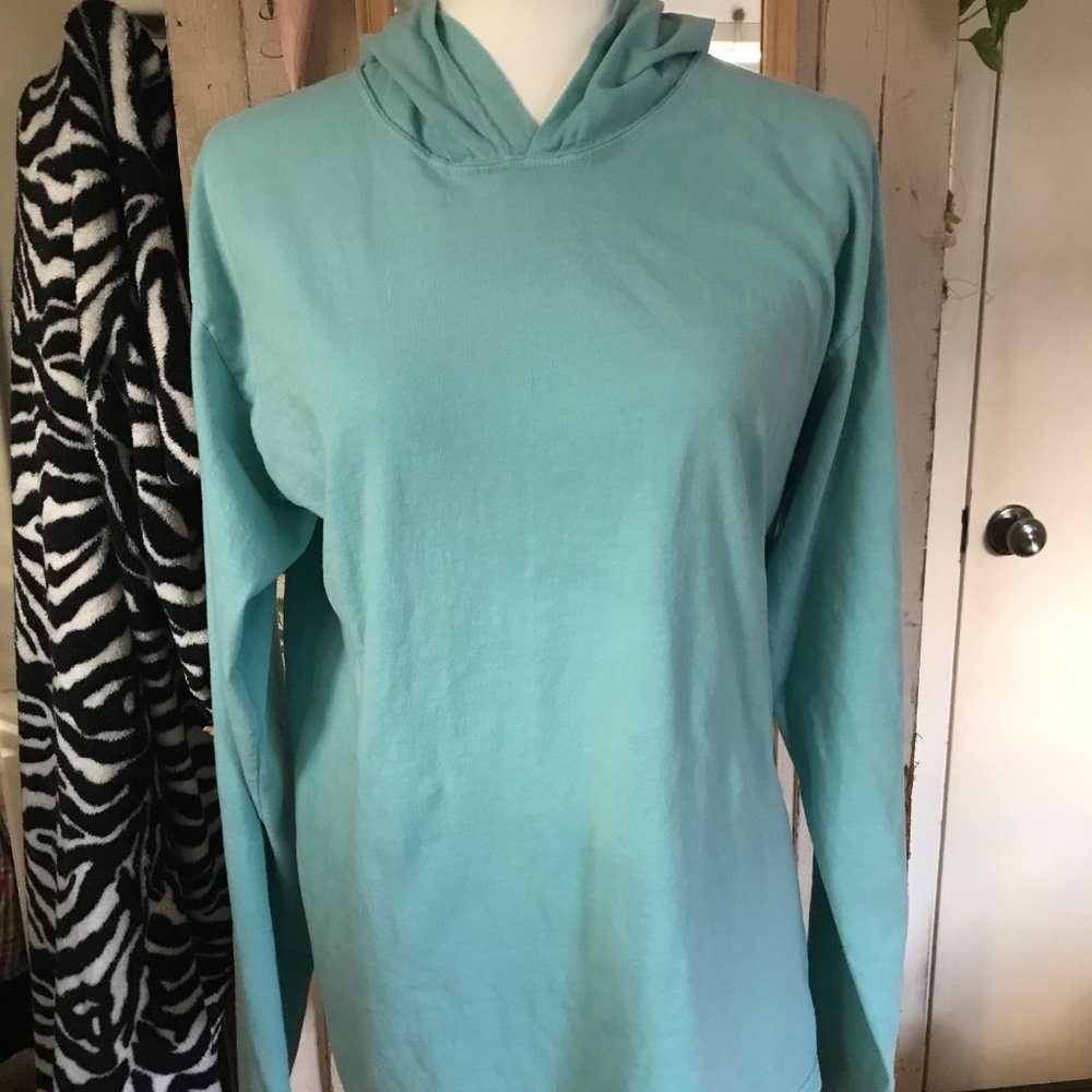 Comfort Colors M Long Sleeved Hooded Shirts